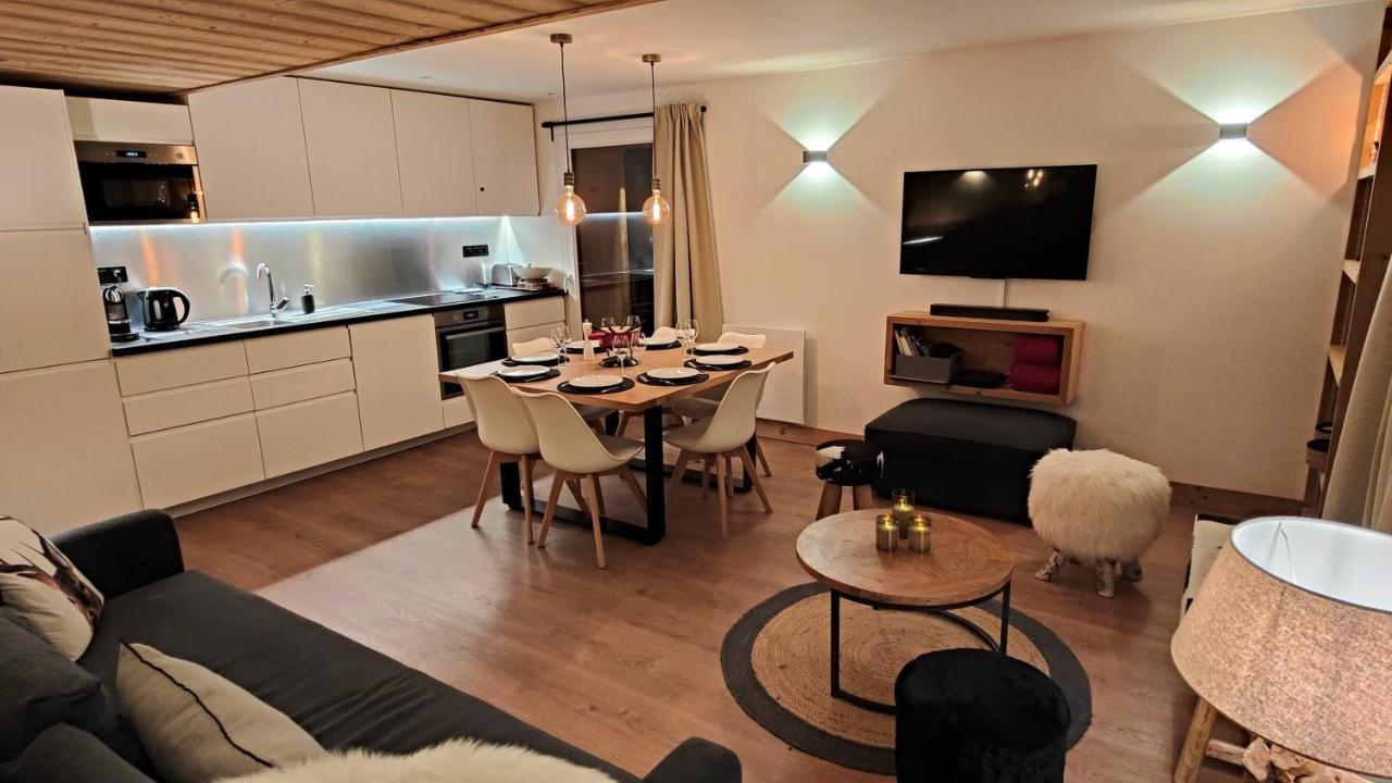 Le Chaberton, Renove En 2021, Pied Des Pistes Et Spa Montgenevre Exterior photo